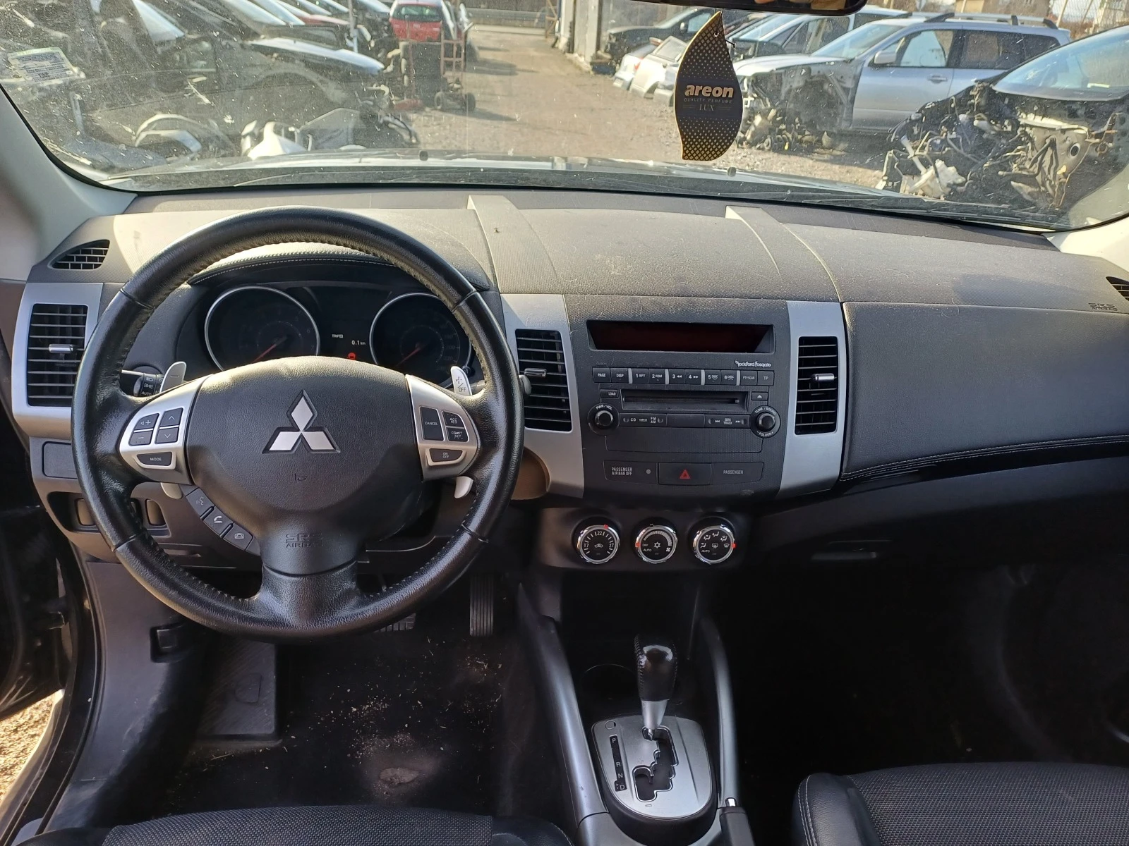 Mitsubishi Outlander 2.4i-170кс-на части - изображение 8