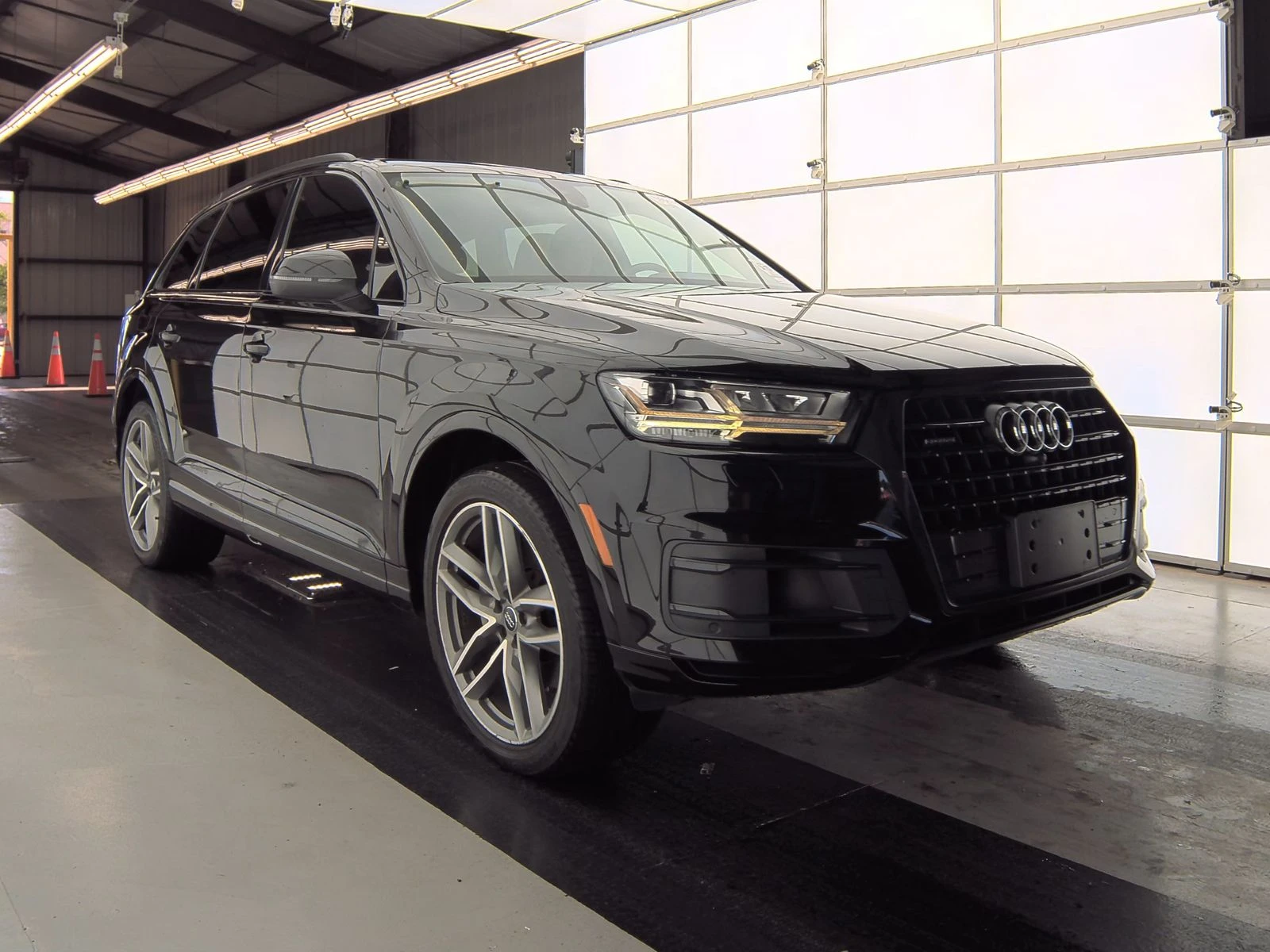 Audi Q7 PRESTIGE* MATRIX* BLACK OPTIC* BOSE* DIGITAL* ОБДУ - изображение 3