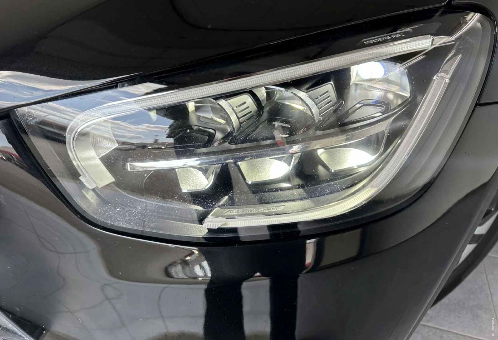 Mercedes-Benz GLC 300 e Hybrid .4-MATIC. KAMERA.NAVI.LED - изображение 2