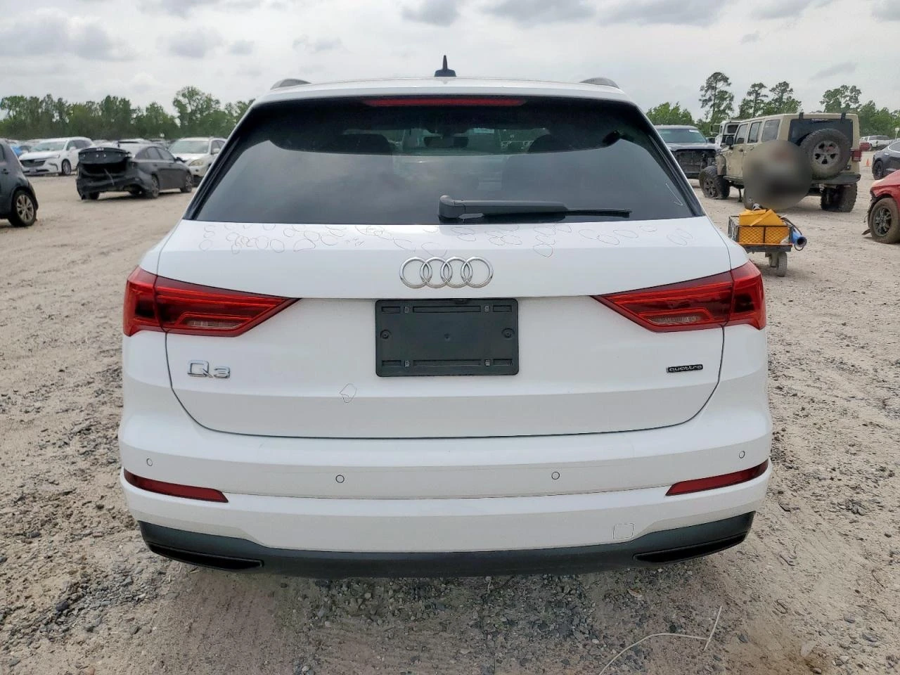 Audi Q3  - изображение 2