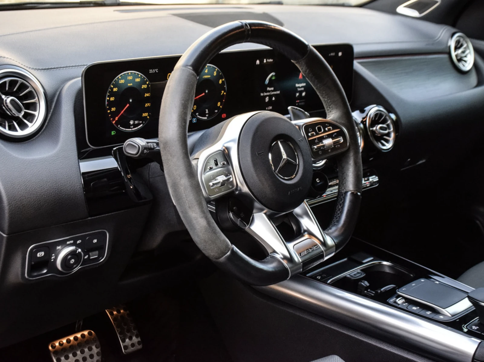Mercedes-Benz GLA 45 AMG 2021 Mercedes-Benz GLA45 AMG  - изображение 7