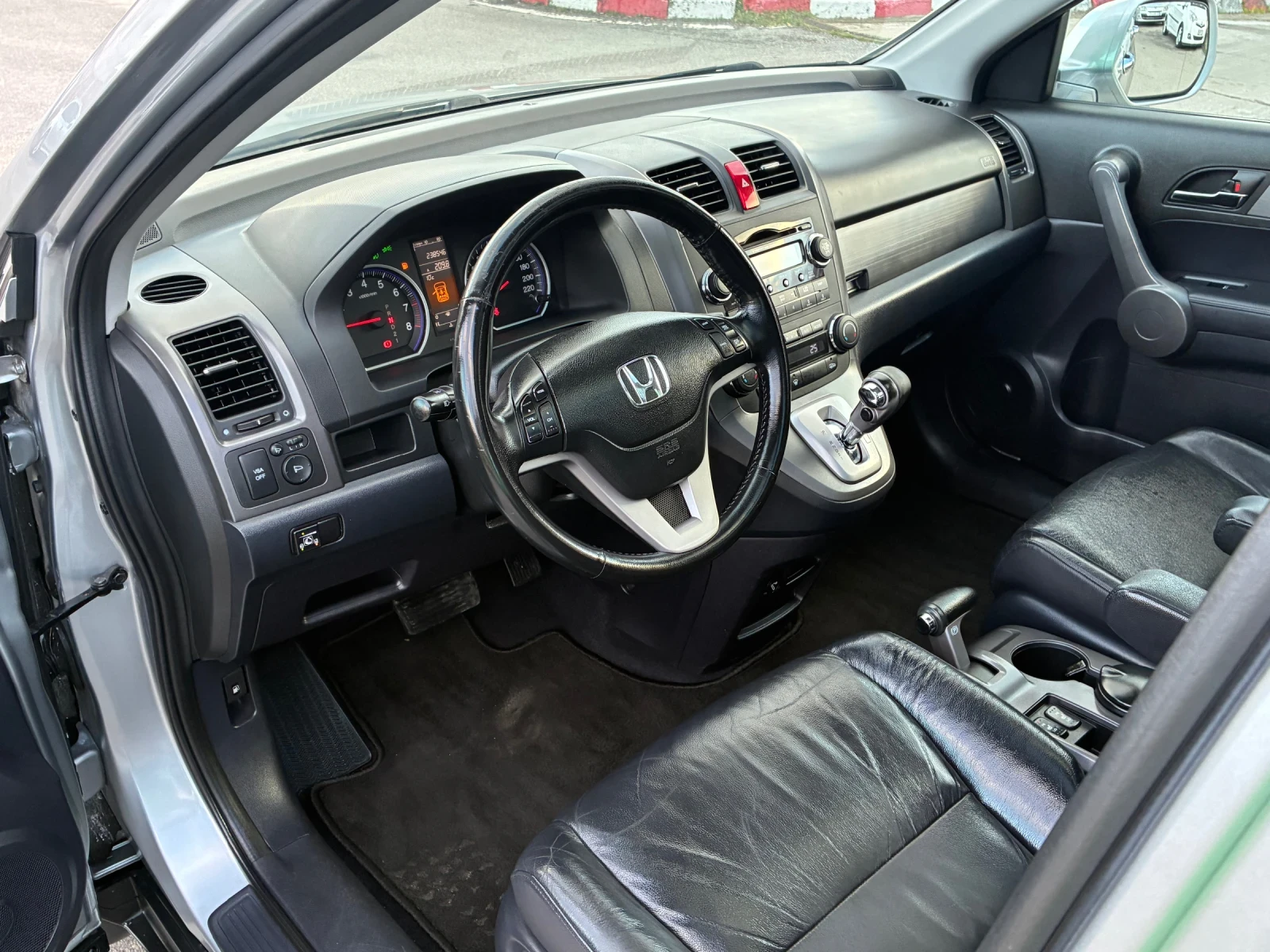 Honda Cr-v Automatic LPG, снимка 9 - Автомобили и джипове - 53373965