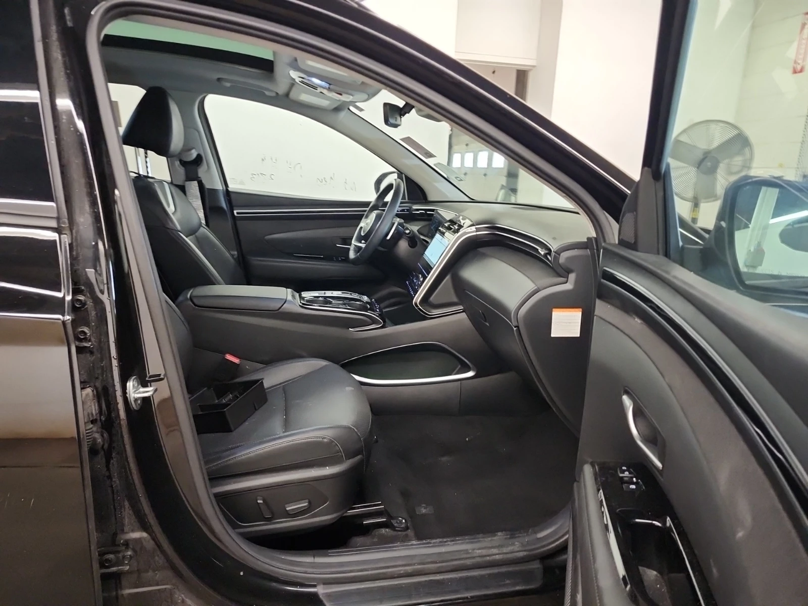 Hyundai Tucson HYBRID ULTIMATE| CARFAX| PANORAMA| 360| �������HE | Mobile.bg � ����������� 16