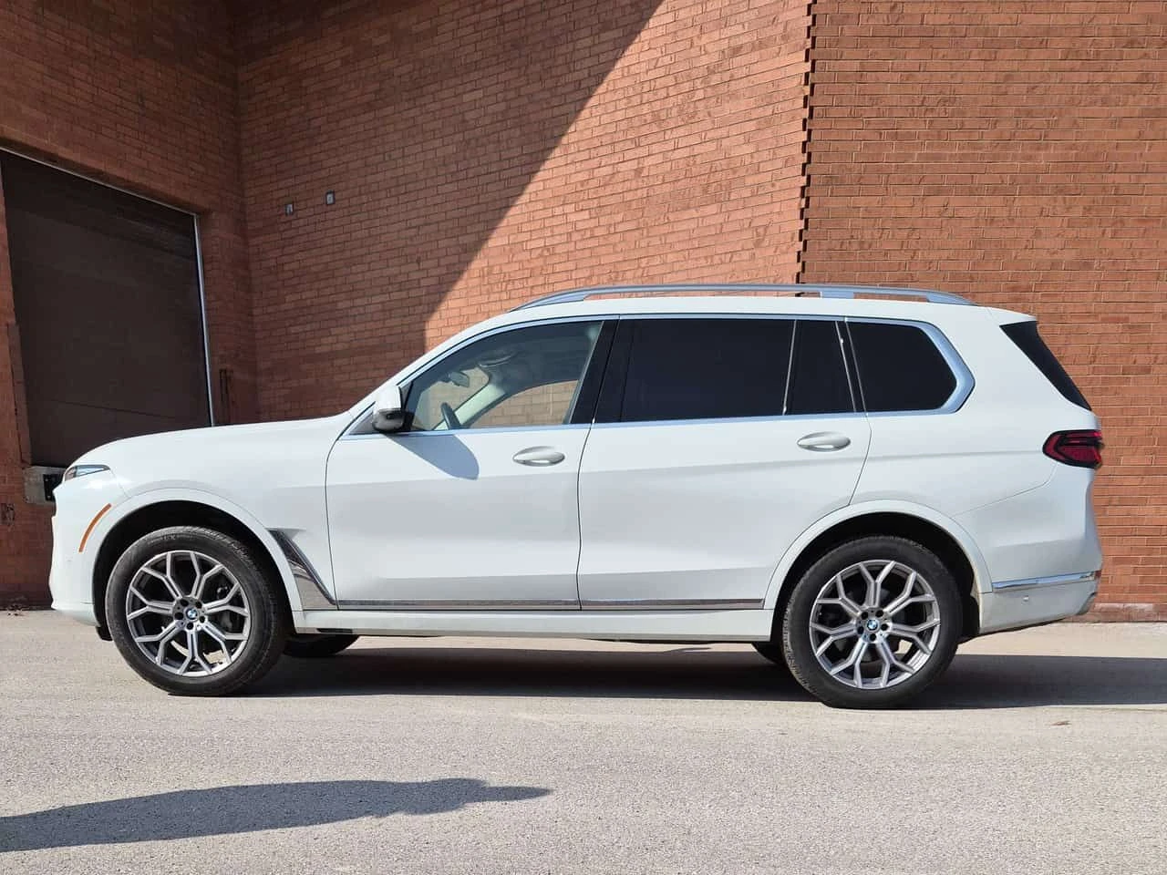 BMW X7 xDrive40i/360/HUD/���������/�������� | Mobile.bg � ����������� 3