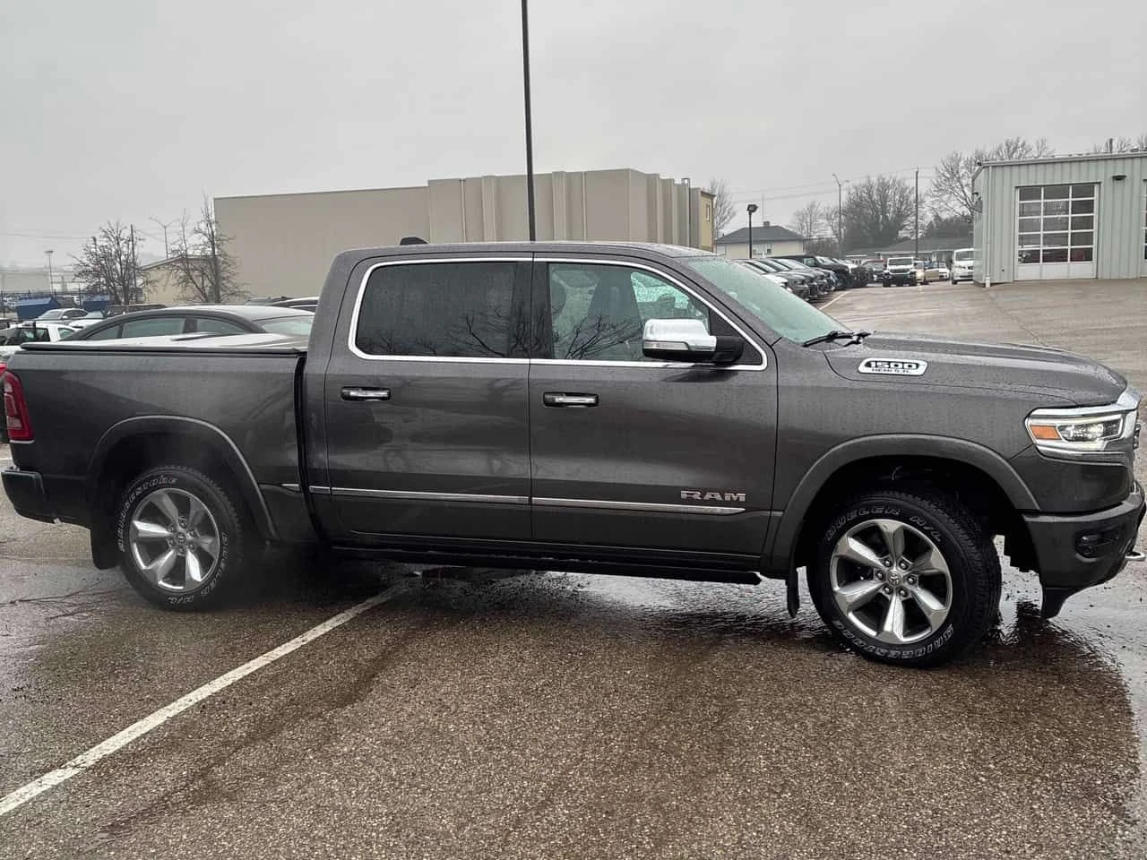 Dodge RAM 1500  Limited /360/ОБДУХВАНЕ/HARMAN KARDON, снимка 3 - Автомобили и джипове - 54015113