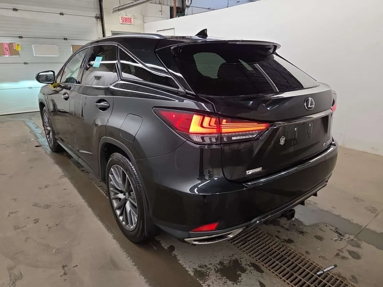 Lexus RX 350 F-Sport * Червен салон * Без инциденти * CARFAX * , снимка 6 - Автомобили и джипове - 54456668
