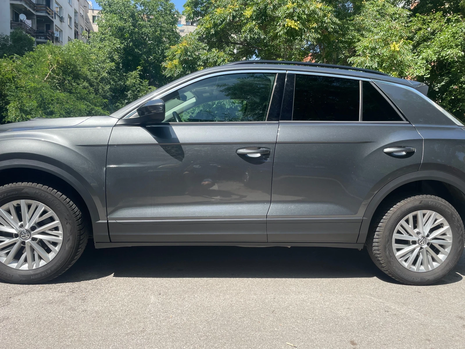 VW T-Roc, снимка 5 - Автомобили и джипове - 55307705