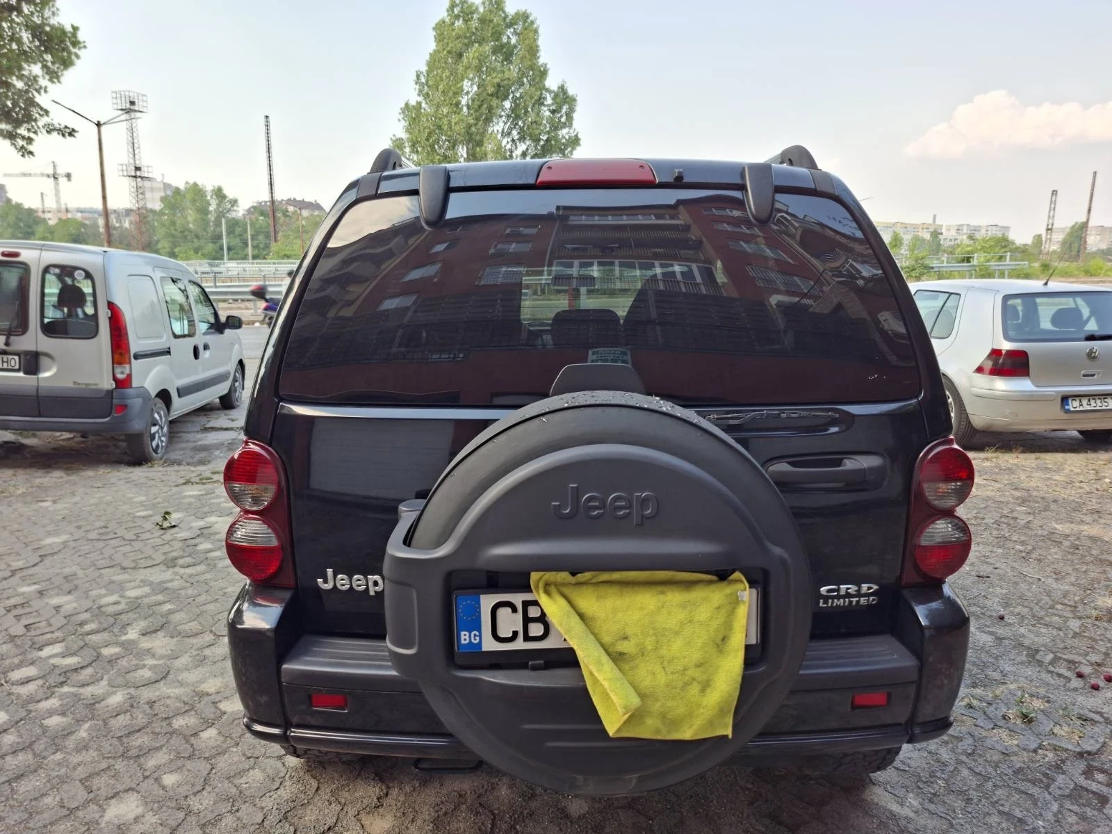 Jeep Cherokee, снимка 2 - Автомобили и джипове - 55710480