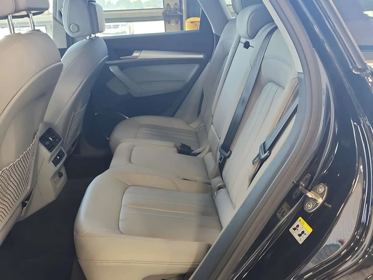 Audi Q5, снимка 8 - Автомобили и джипове - 56407414