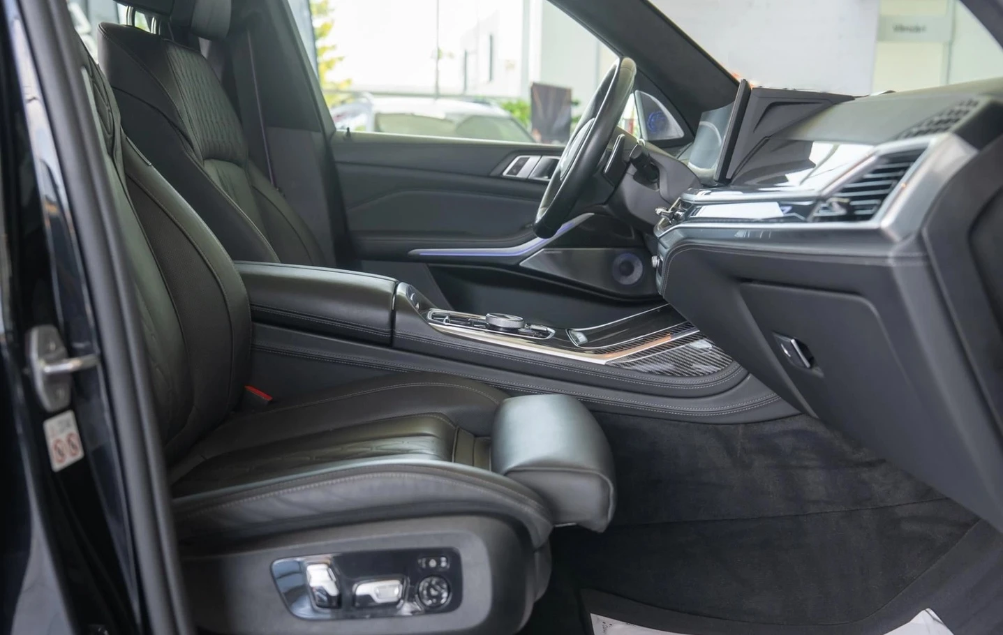 BMW X7 xDrive40d M-Sport PRO, снимка 5 - Автомобили и джипове - 56735250