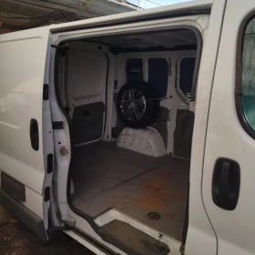 Renault Trafic 2.0, снимка 4