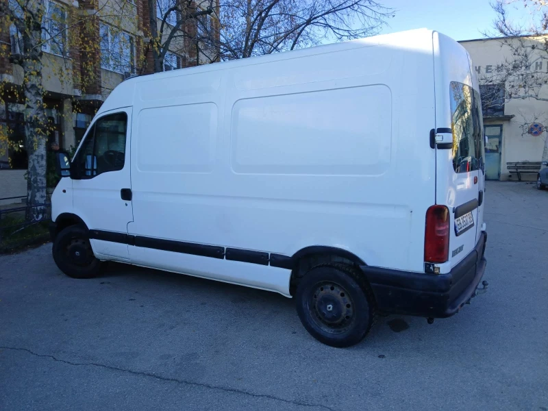 Renault Master 2.2dci, снимка 4 - Бусове и автобуси - 52896271