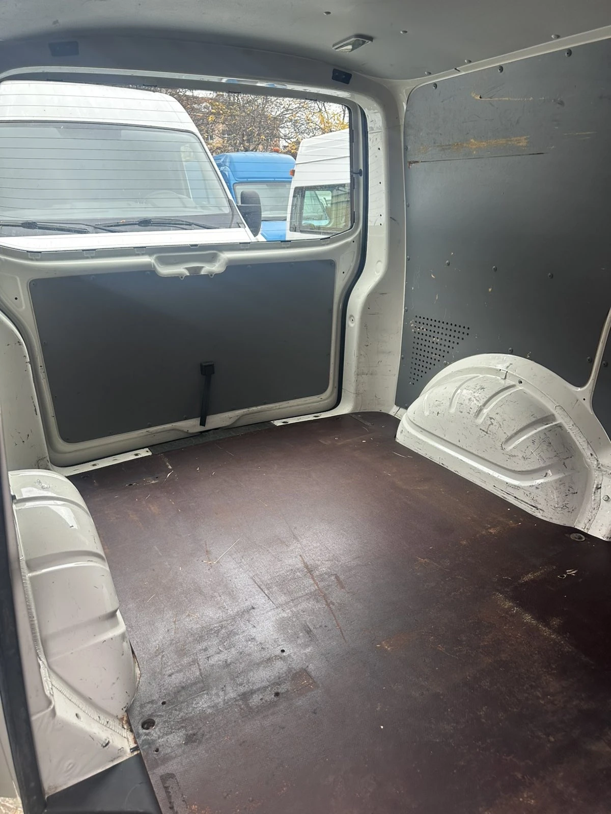 VW T5 1.9TDi | Mobile.bg   9