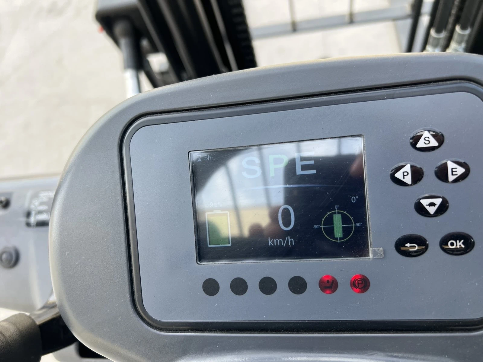  TCM TEU 2t. | 80V/270AH | Mobile.bg   13