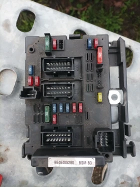 BSM модул B3 9646405280 за Пежо Ситроен , снимка 8