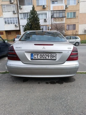 Mercedes-Benz E 220, снимка 4