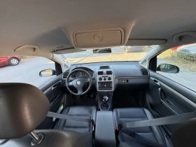 VW Touran Обслужен С Газ-Инж запазен 2009.Г Топ А/С, снимка 13