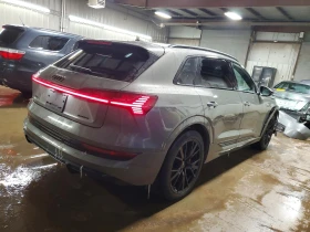 Audi E-Tron * CHRONOS* КОЖА* ПАНОРАМА* ПОДГРЕВ* QUATTRO*  | Auto.bg — изображение 3