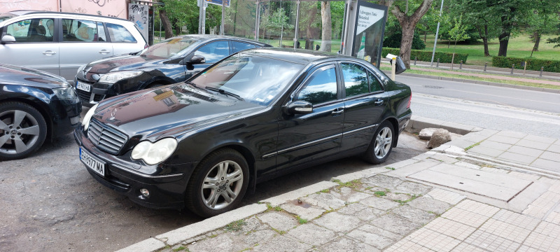 Mercedes-Benz C 200 C200, снимка 6 - Автомобили и джипове - 46291717