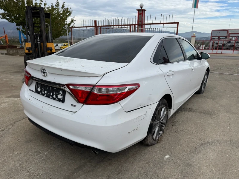 Toyota Camry 2.5, снимка 6 - Автомобили и джипове - 47547538