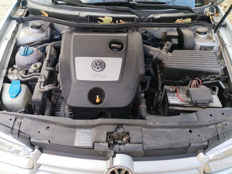 VW Golf, снимка 9 - Автомобили и джипове - 48059438