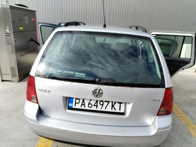 VW Golf, снимка 2 - Автомобили и джипове - 48059438