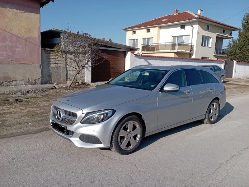 Mercedes-Benz C 220 Кожа, Навигация, BURMESTER , снимка 2 - Автомобили и джипове - 48335670