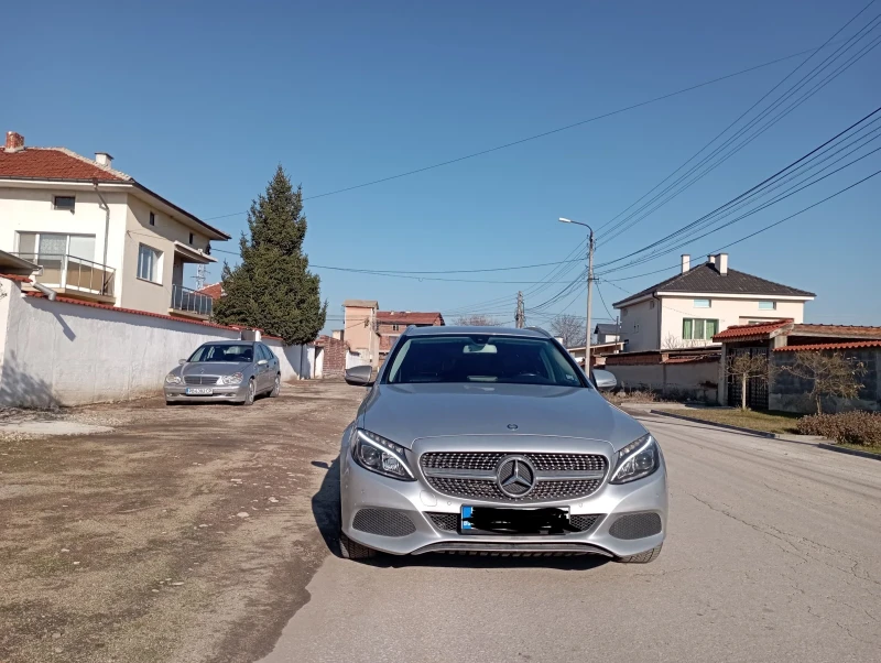 Mercedes-Benz C 220 Кожа, Навигация, BURMESTER , снимка 3 - Автомобили и джипове - 48335670