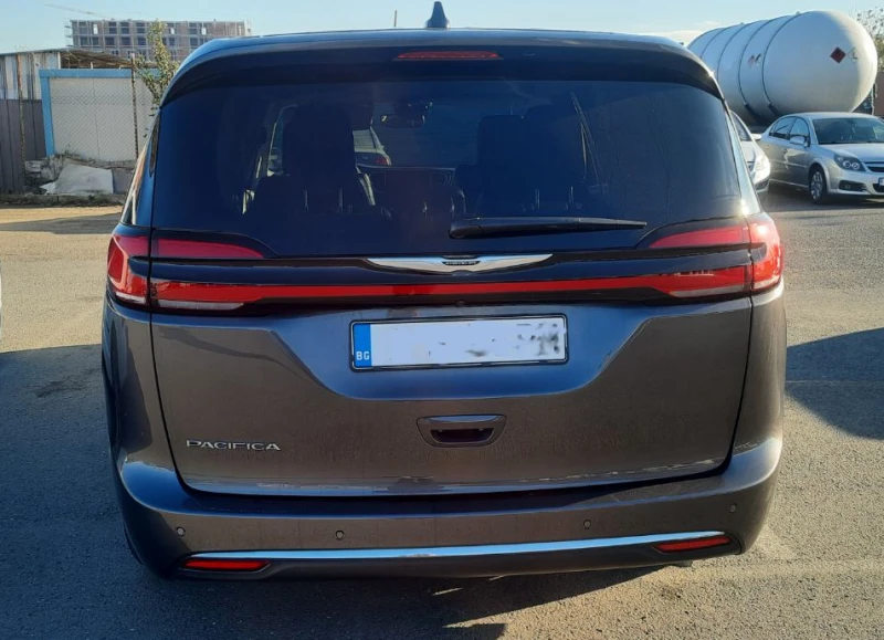 Chrysler Pacifica Touring L, снимка 4 - Автомобили и джипове - 48948410