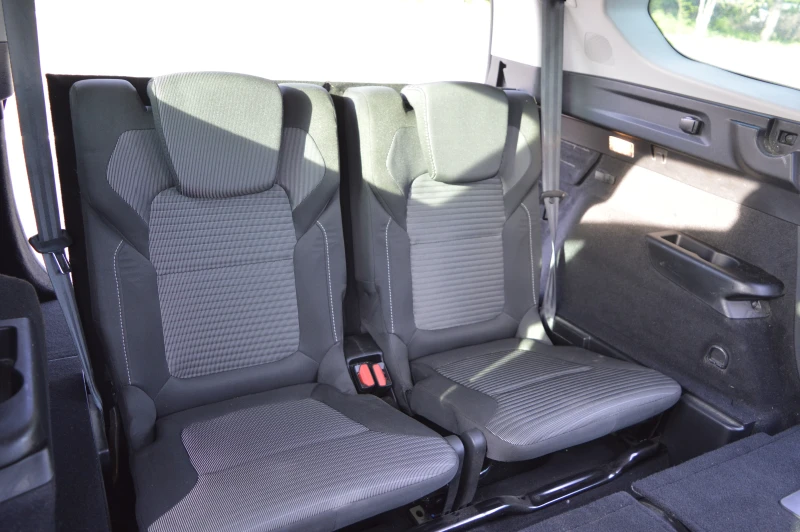 Renault Grand scenic DCI 120 BUSINESS, снимка 13 - Автомобили и джипове - 52210396