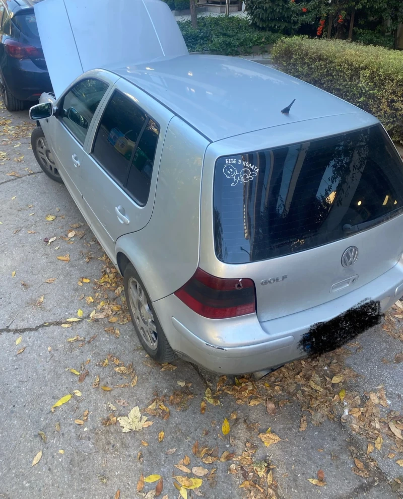 VW Golf 1.9, снимка 10 - Автомобили и джипове - 52217982