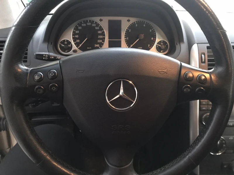 Mercedes-Benz A 200 A200 Turbo, снимка 15 - Автомобили и джипове - 52675536