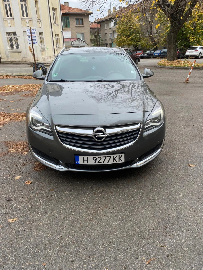 Opel Insignia SPORT TURER, снимка 14 - Автомобили и джипове - 52307959