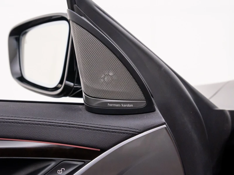 BMW 640 Gran Turismo i xDrive, снимка 10 - Автомобили и джипове - 53404087