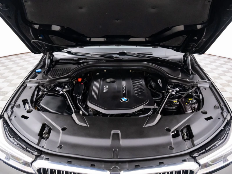 BMW 640 Gran Turismo i xDrive, снимка 15 - Автомобили и джипове - 53404087