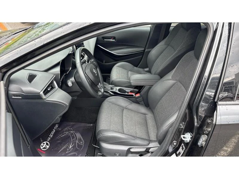 Toyota Corolla TS 1.8HSD EXECUTIVE PLUS, снимка 12 - Автомобили и джипове - 54364672