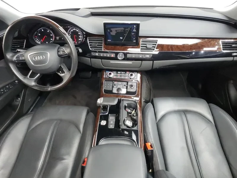 Audi A8 3.0 TDI Quattro - САМО 30% АВАНС, снимка 13 - Автомобили и джипове - 55947864