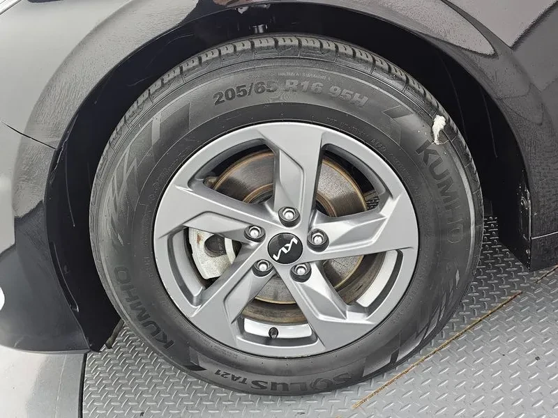 Kia K5 2.0 LPG - САМО 30% АВАНС, снимка 4 - Автомобили и джипове - 56322822