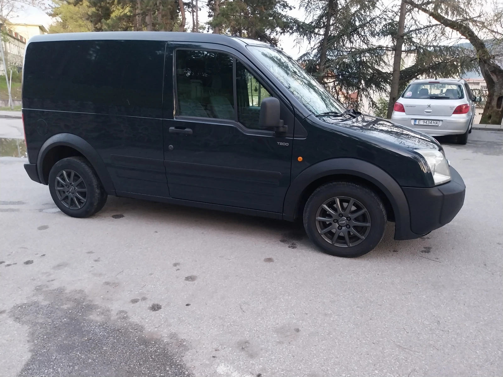 Ford Connect T 200 - изображение 4