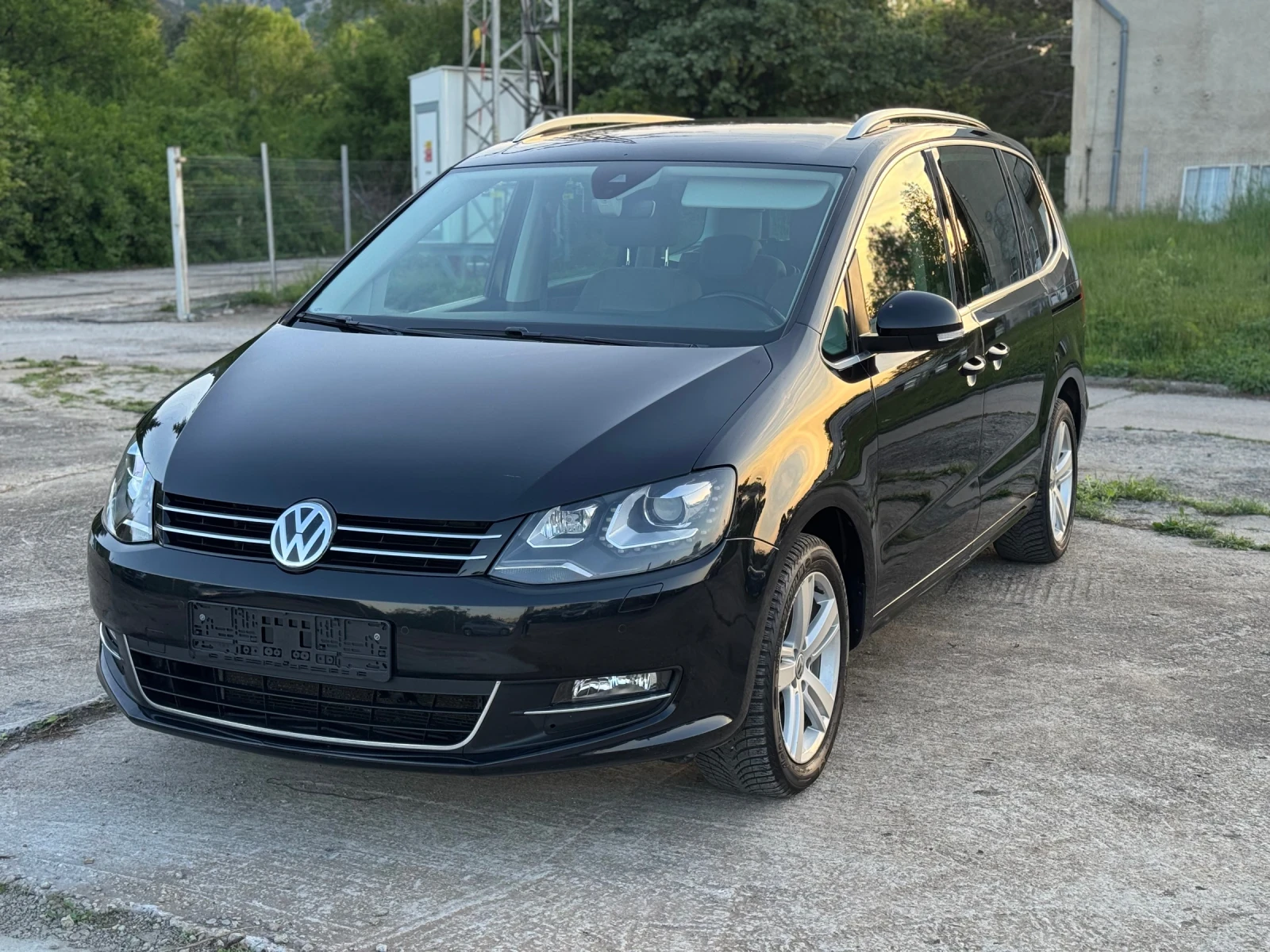 VW Sharan  - изображение 2