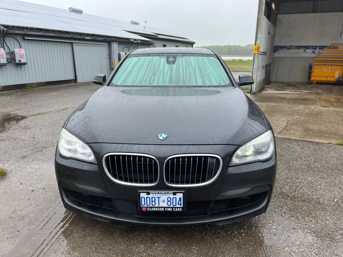 BMW 750 * 4dr Sdn xDrive AWD* * АвтоКредит*  - изображение 6