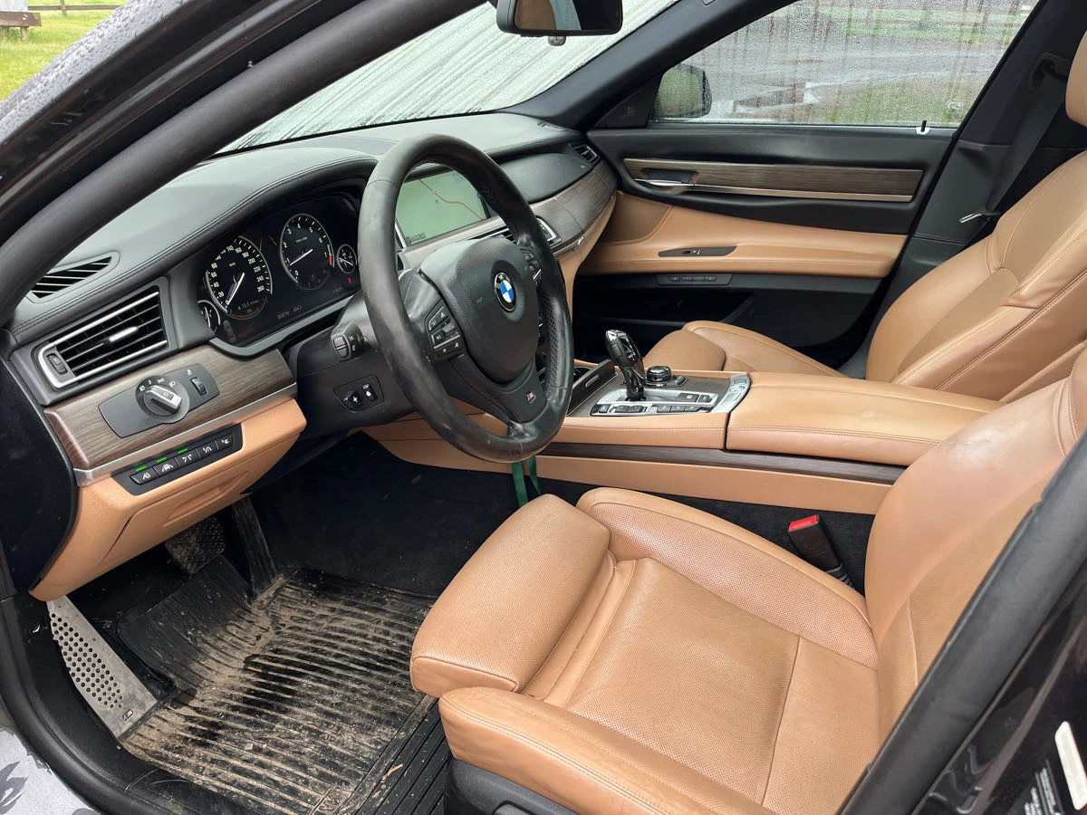 BMW 750 * 4dr Sdn xDrive AWD* * АвтоКредит*  - изображение 5