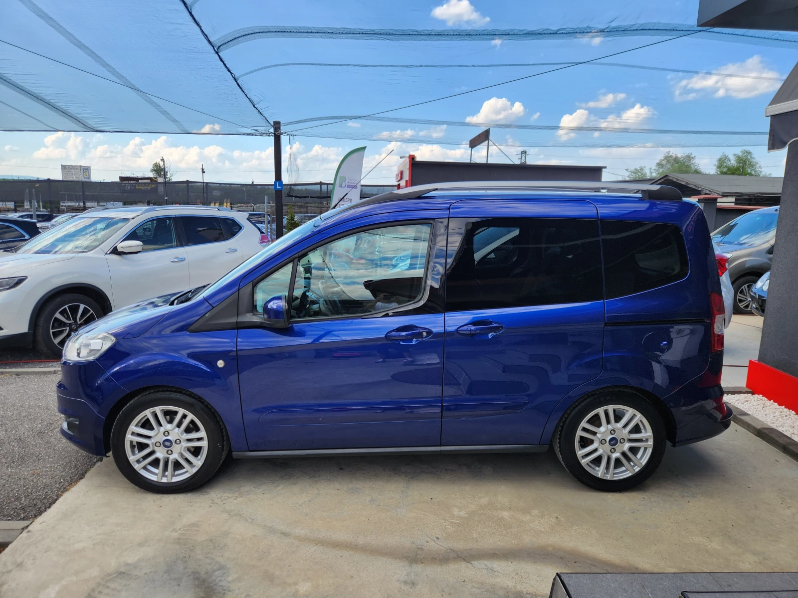 Ford Courier TOURNEO-TITANIUM 1.5 TDCI-75к.с EURO 5b-ШВЕЙЦАРИЯ - изображение 4
