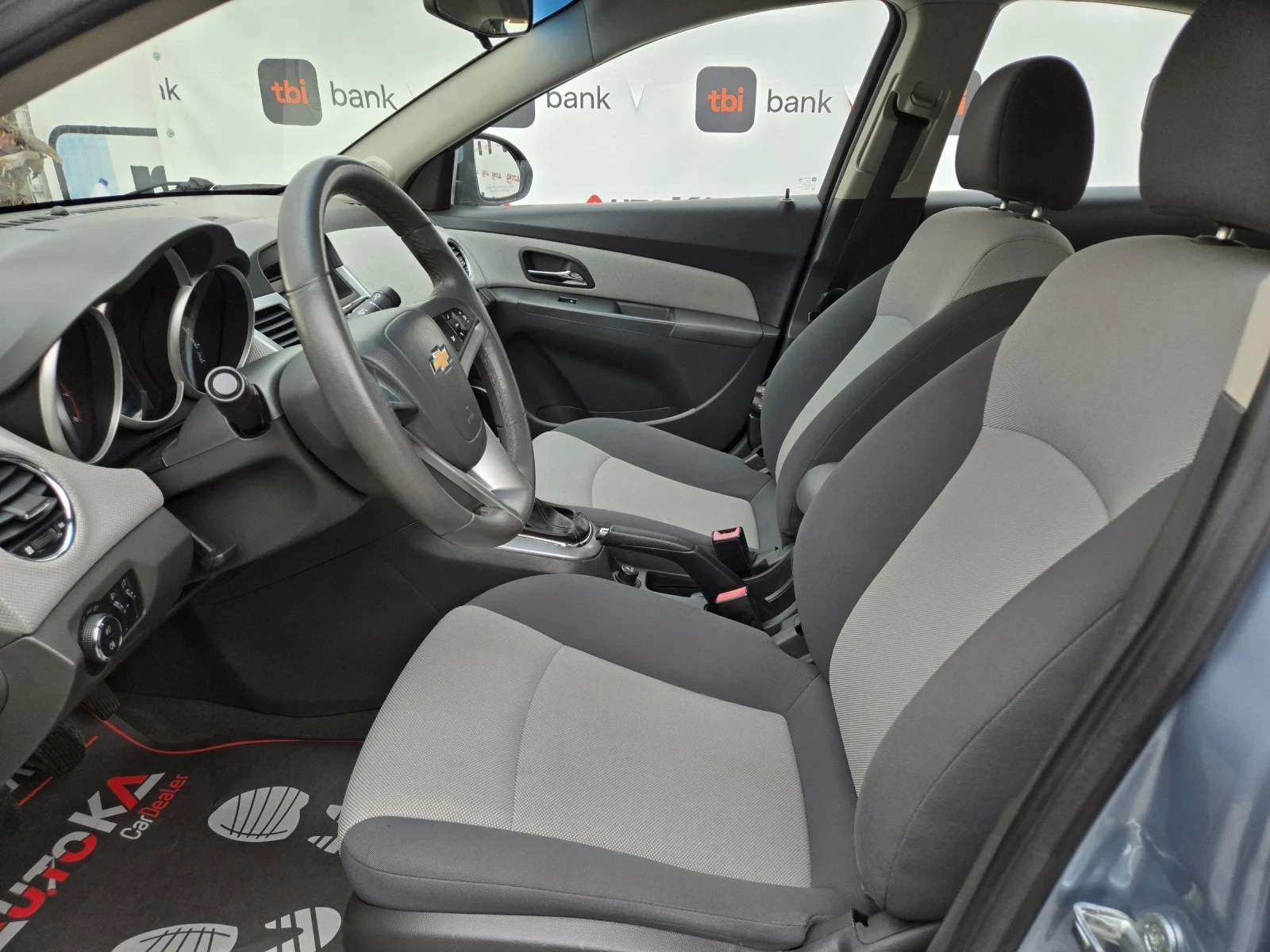 Chevrolet Cruze 1.6i-112kc= ГАЗ* LANDI RENZO* = КЛИМАТИК= EURO 5A - изображение 7