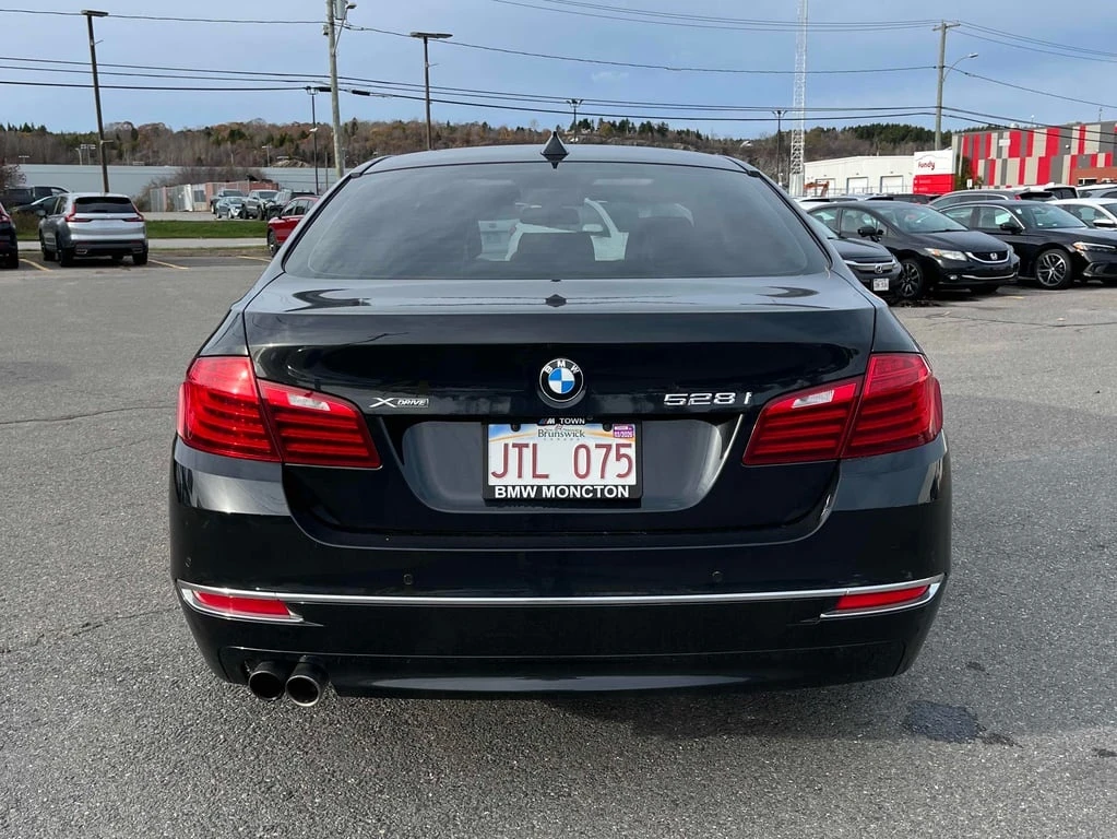 BMW 528 * xDrive * CARFAX *    | Mobile.bg   4