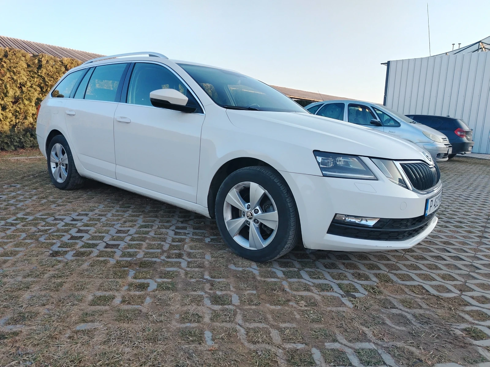 Skoda Octavia  - изображение 9