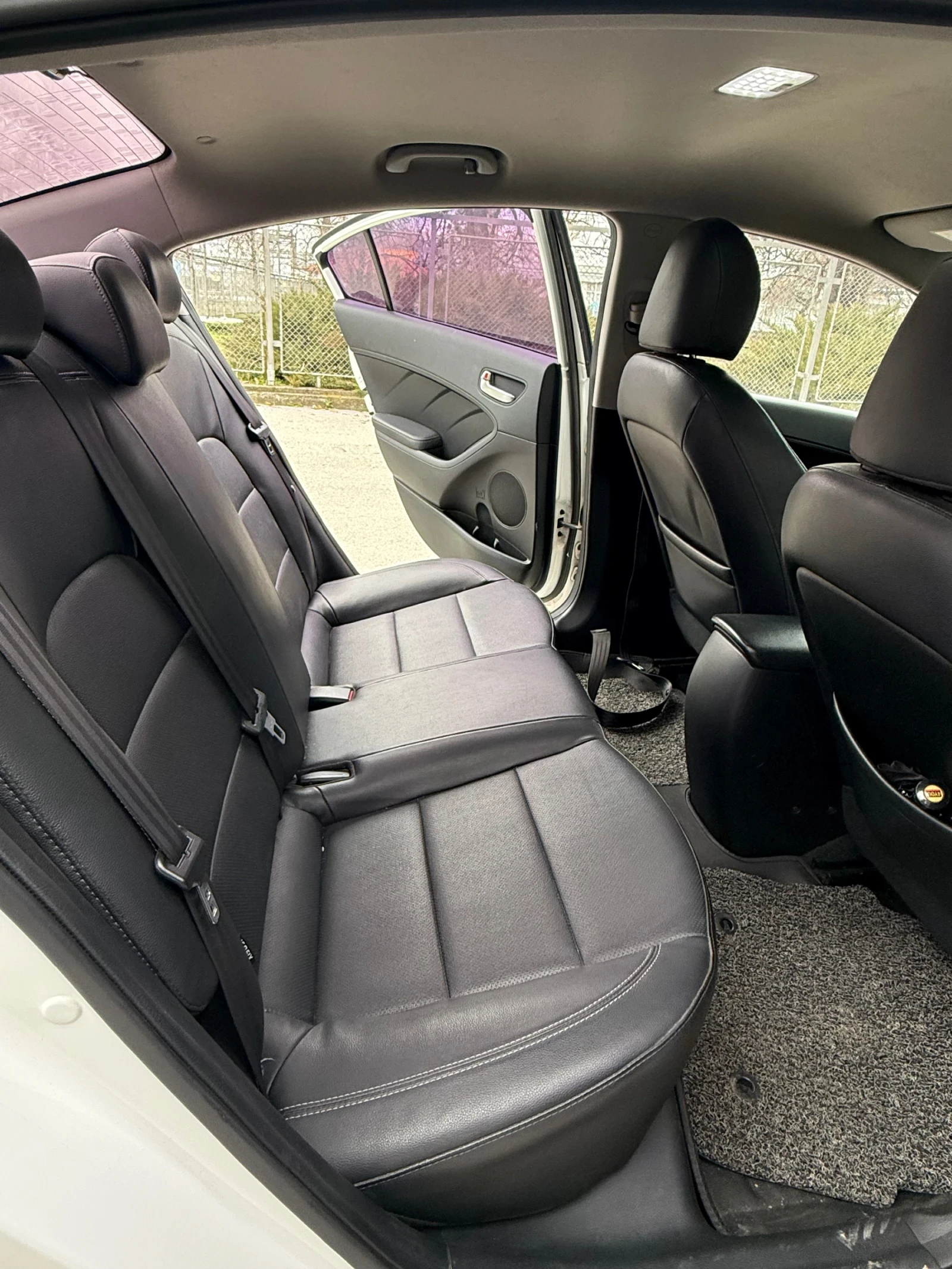 Kia K3 | Mobile.bg � ����������� 8