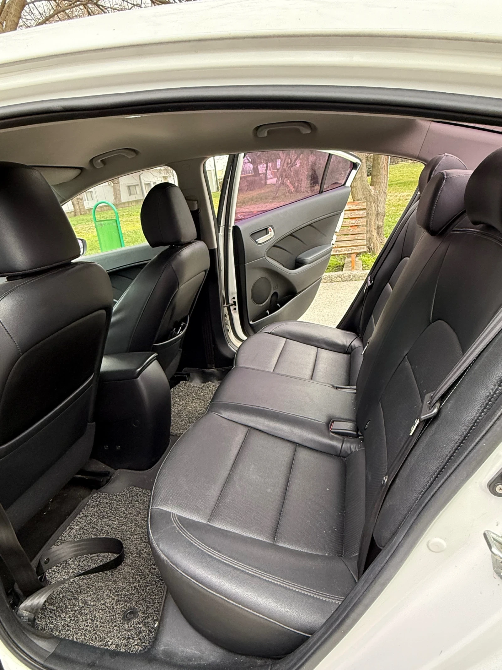 Kia K3 | Mobile.bg � ����������� 9