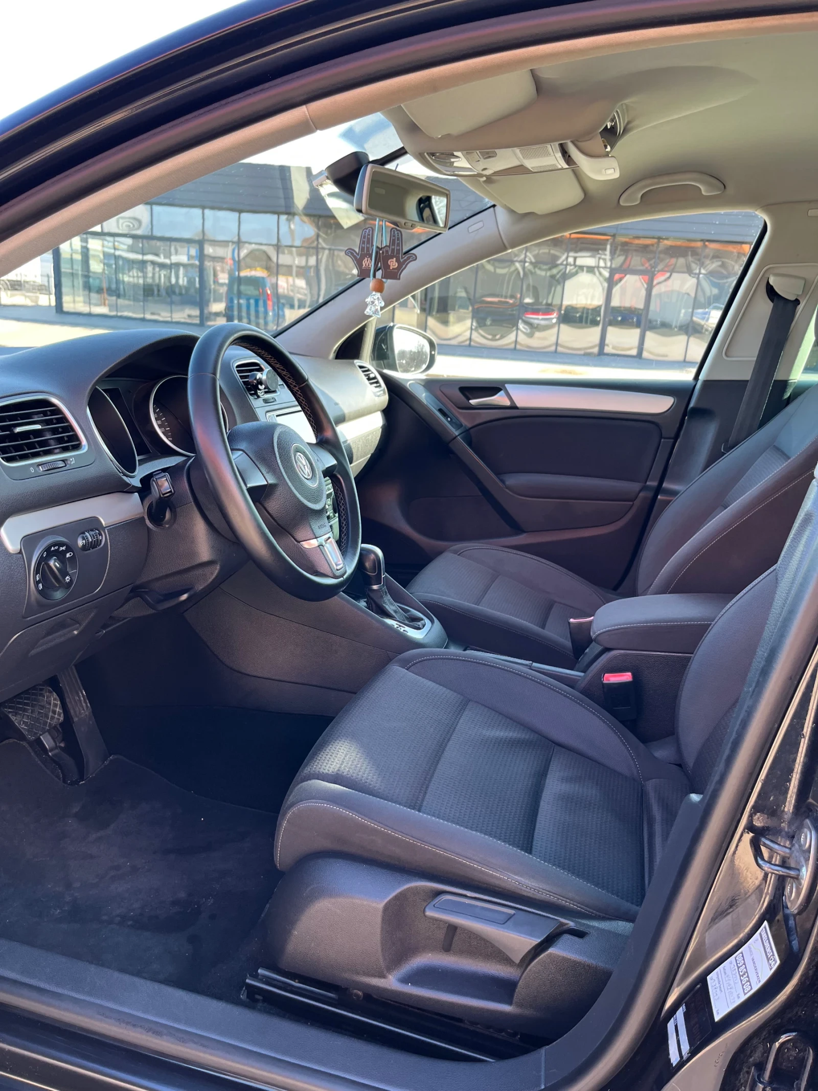 VW Golf, снимка 9 - Автомобили и джипове - 53831645