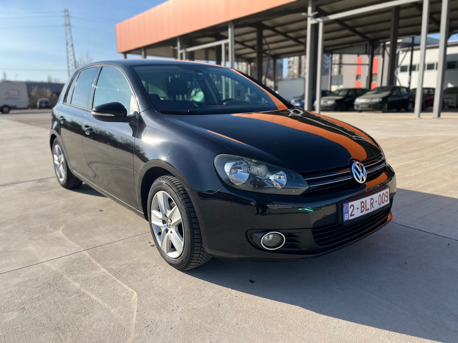 VW Golf, снимка 2 - Автомобили и джипове - 53831645